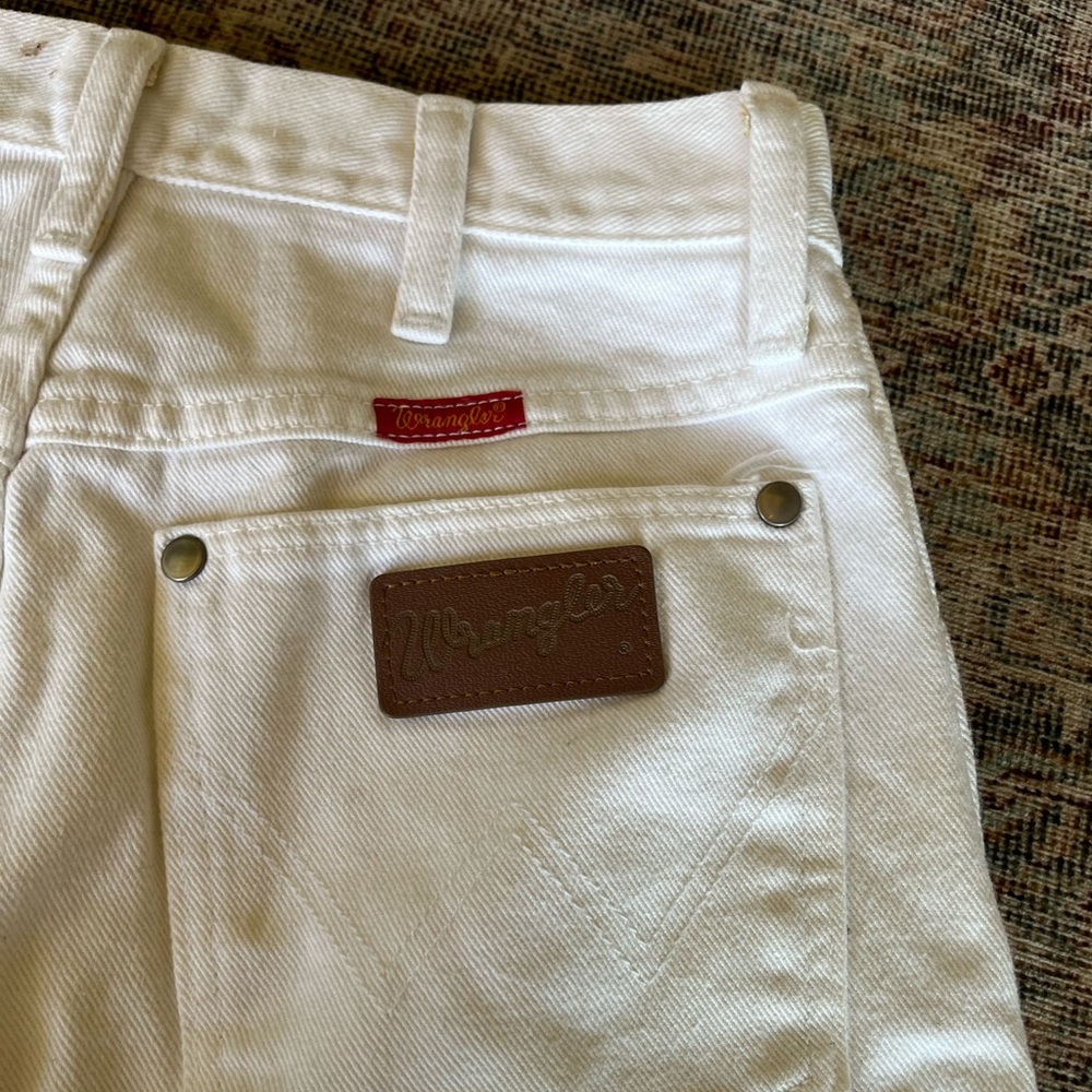 White wrangler Jeans